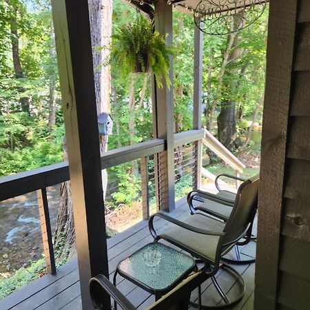 Вилла J.Creek Retreat, Creekside Townhouse +1 Car Garage Мегги-Вэлли Экстерьер фото
