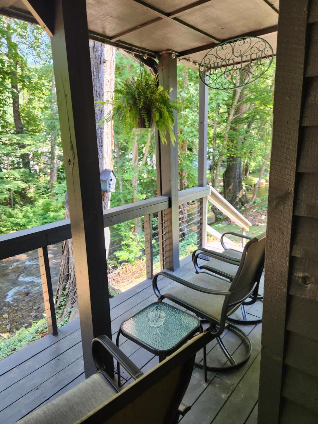 Вилла J.Creek Retreat, Creekside Townhouse +1 Car Garage Мегги-Вэлли Экстерьер фото